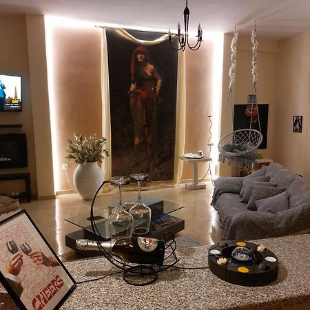 Appartement Delphitea Philoxenia Extérieur photo