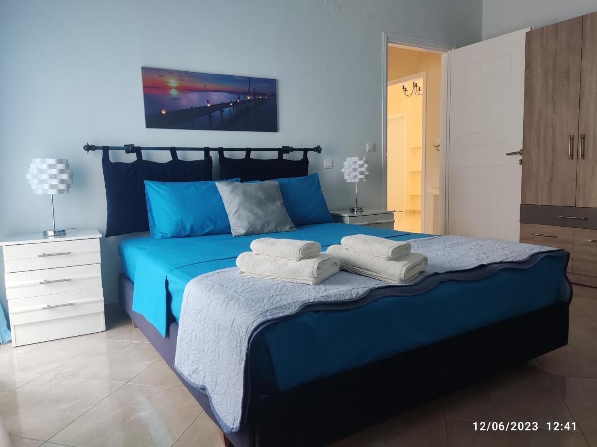 Appartement Delphitea Philoxenia Extérieur photo